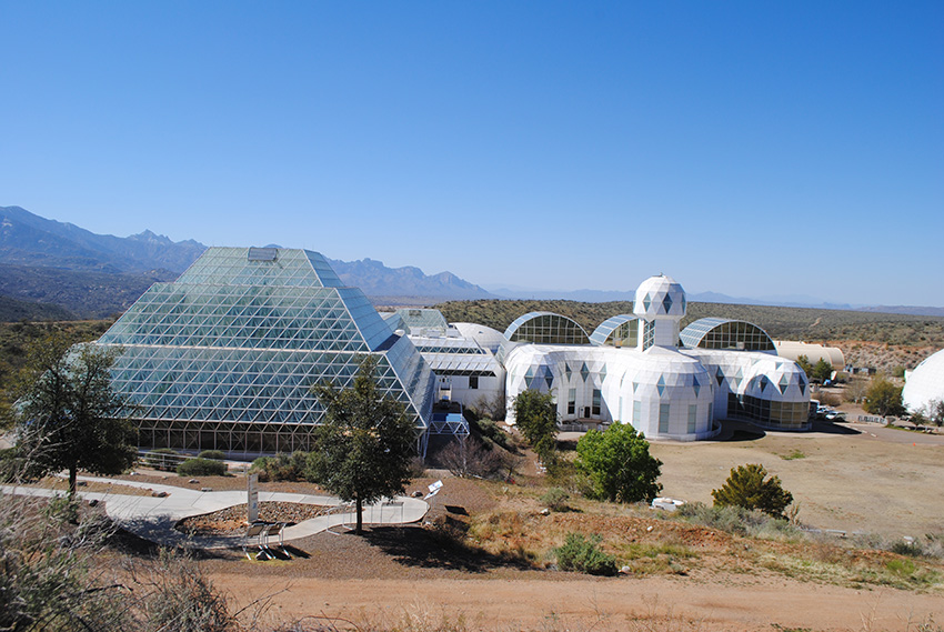 Biosphäre 2, 1991... Biosphere-2-Photo-by-Allison-Cooper_web