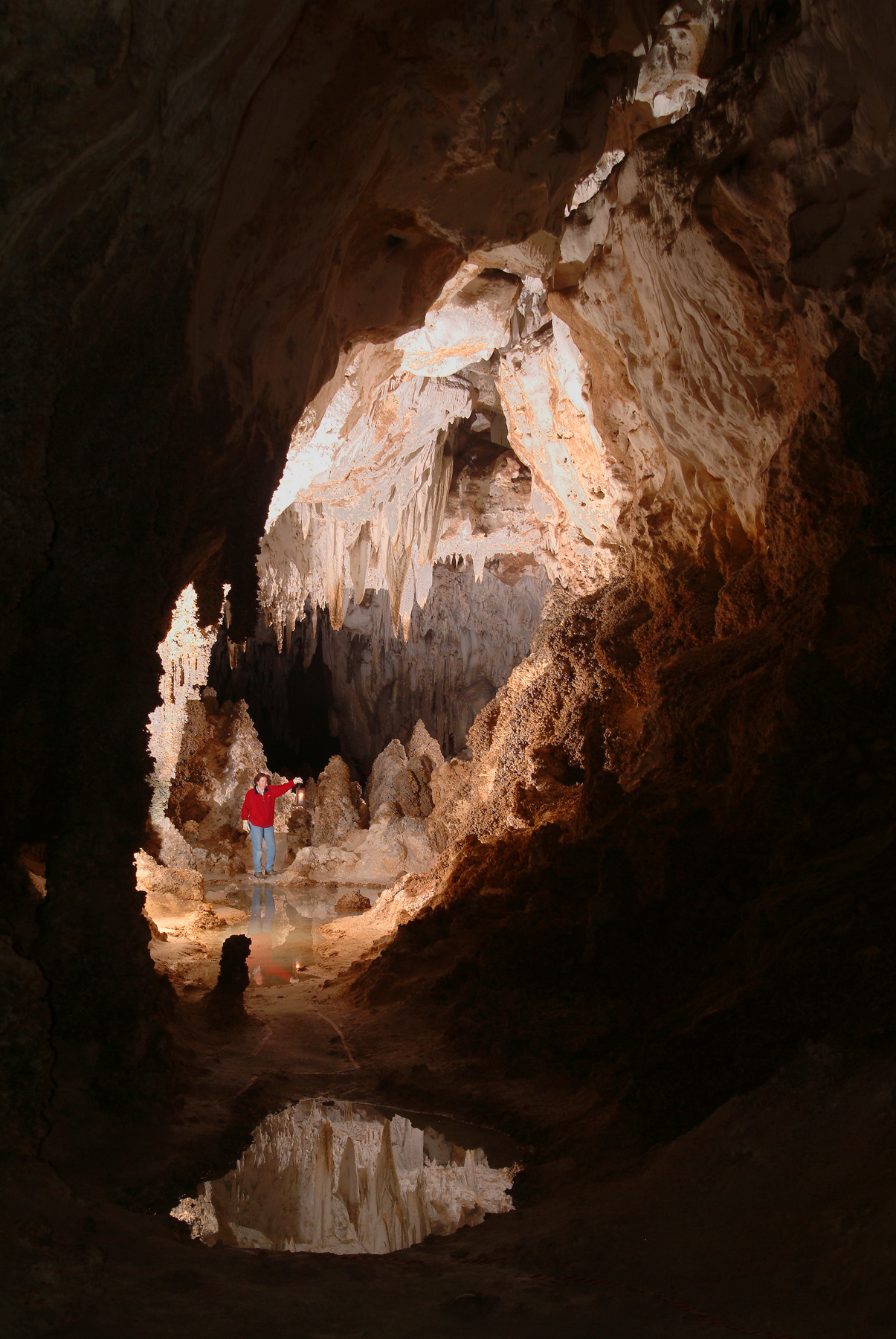 Lakes of Left Hand Tunnel, Carlsbad Caverns