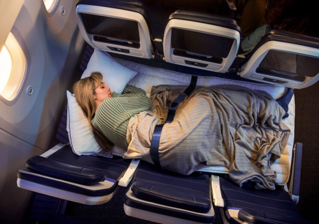 United Relax Row