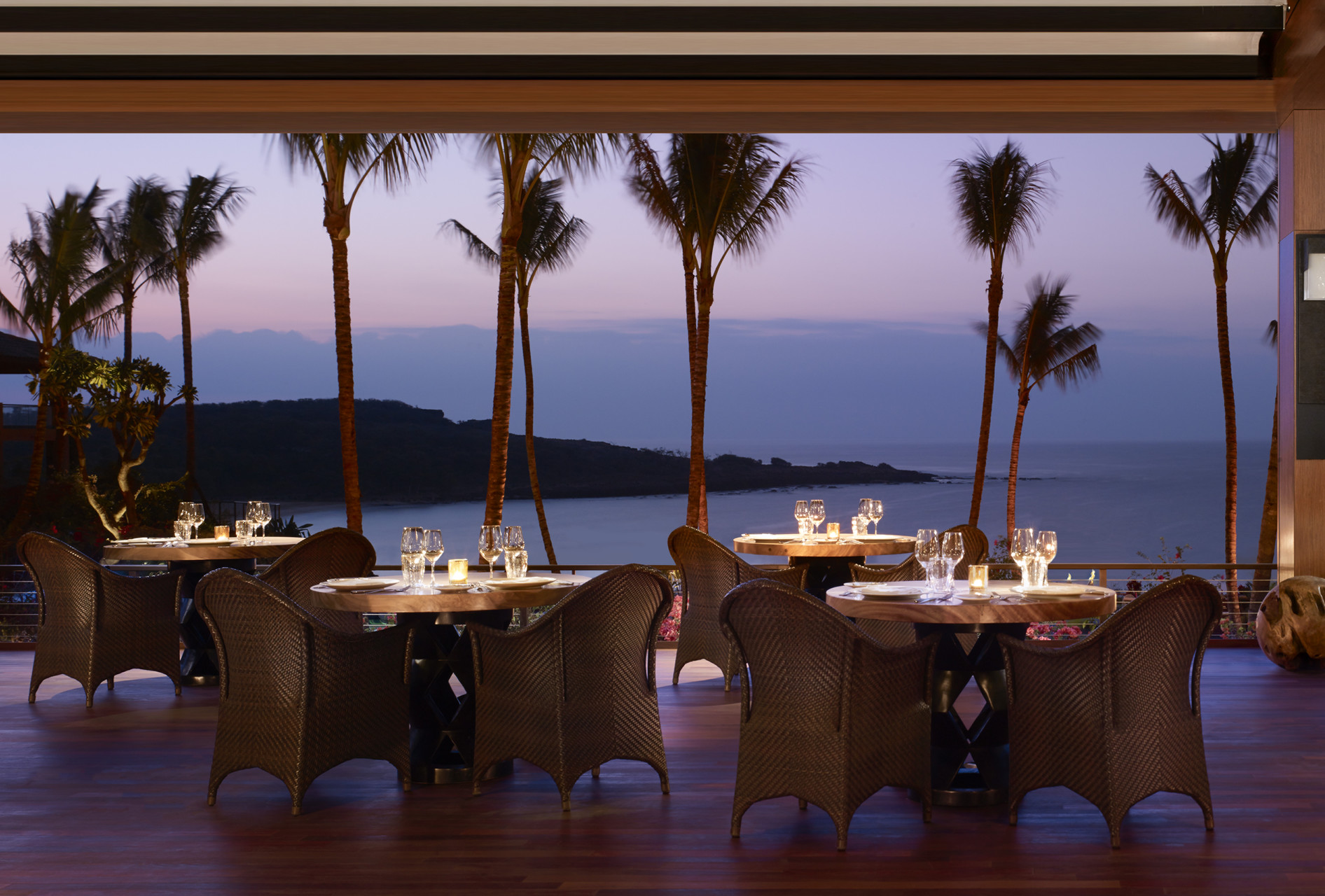 Four Seasons Lanai