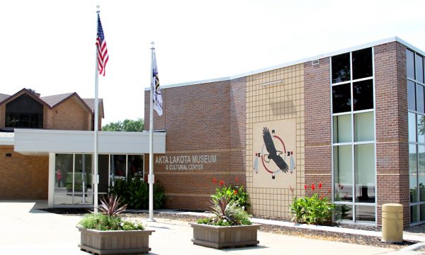 Akta Lakota Museum